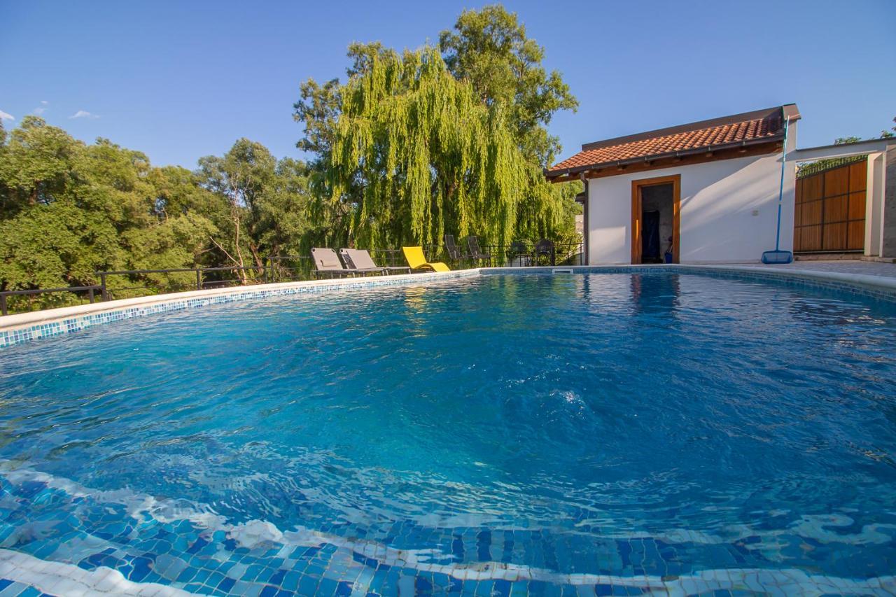 מוסטר Villa Verde מראה חיצוני תמונה